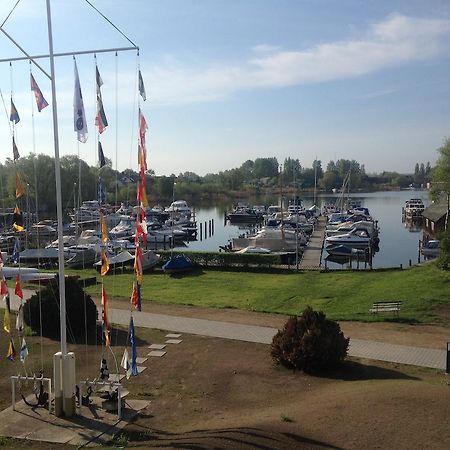 Aparthotel Am Heidensee Schwerin  Zewnętrze zdjęcie