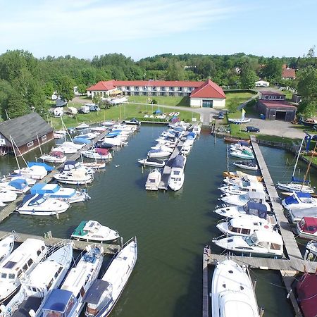 Aparthotel Am Heidensee Schwerin  Zewnętrze zdjęcie